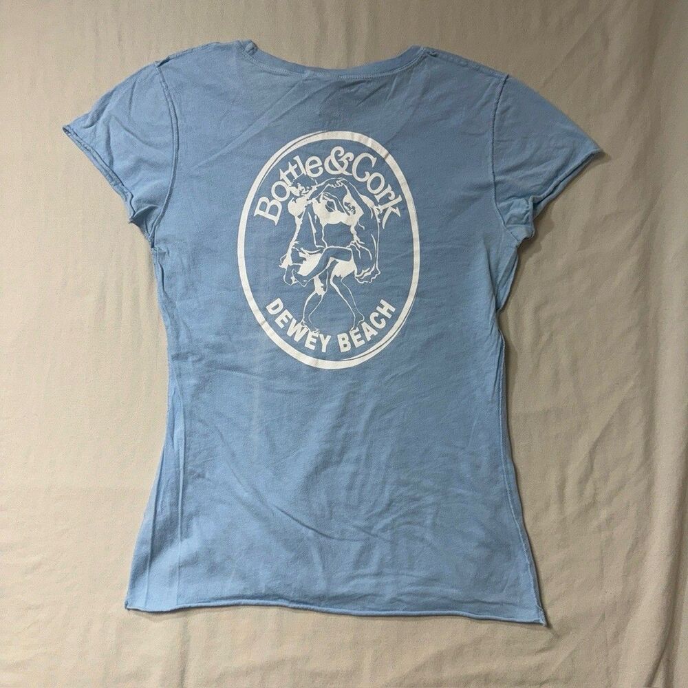 Bottle & Cork Dewey Beach T-shirt Women Medium Light Blue Summer Party Bar Drink